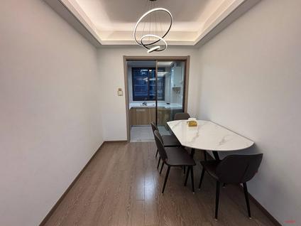 江都江都其他整租 中集禹洲江山赋3室2厅/110平/低楼层