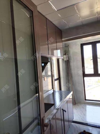 五华泛亚科技新区整租 新希望白麓城(馨璟苑)3室2厅/114平/中楼层