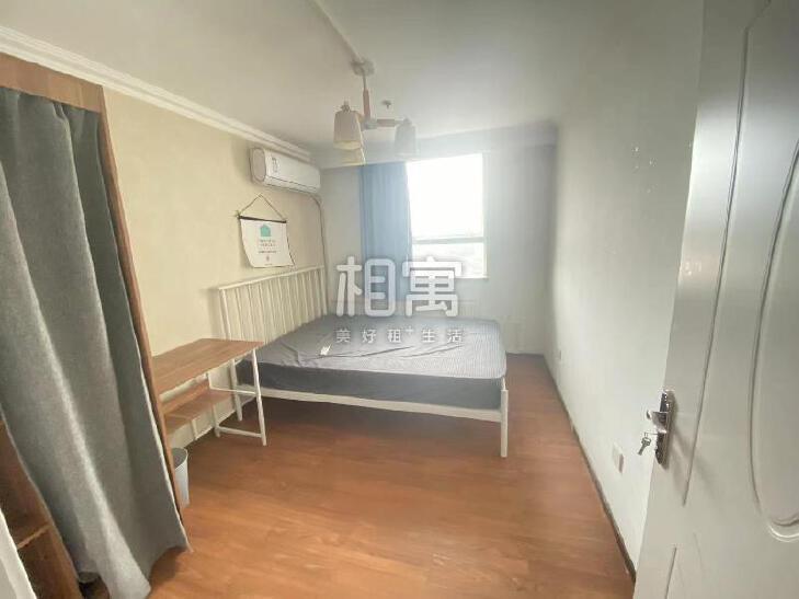 合租·世方豪庭