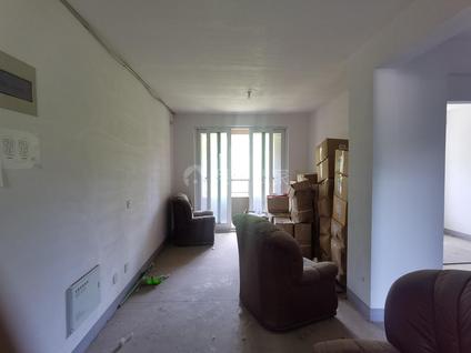 雨花台梅山整租 明发浦泰梦幻家2室1厅/75平/低楼层