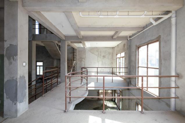 福州溪谷独栋别墅，大草地，大占地，钢混，社区环境好5室3厅 | 416.19㎡ | 北 | 雲畝天朗2期溪谷低楼层/共3层