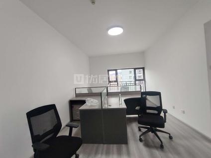 盘龙江东整租 金领时代3室2厅/89平/中楼层