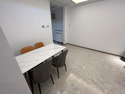 萧山杭州南站整租 世宸名府3室2厅/90平/高楼层