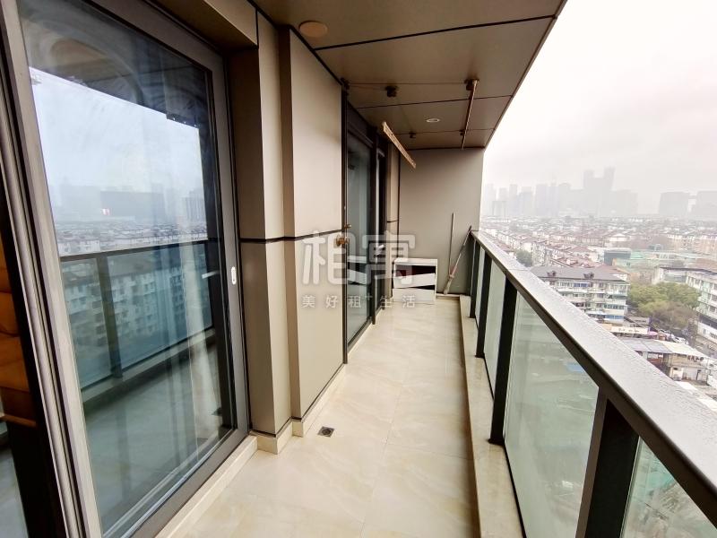 整租·滨江凯旋门