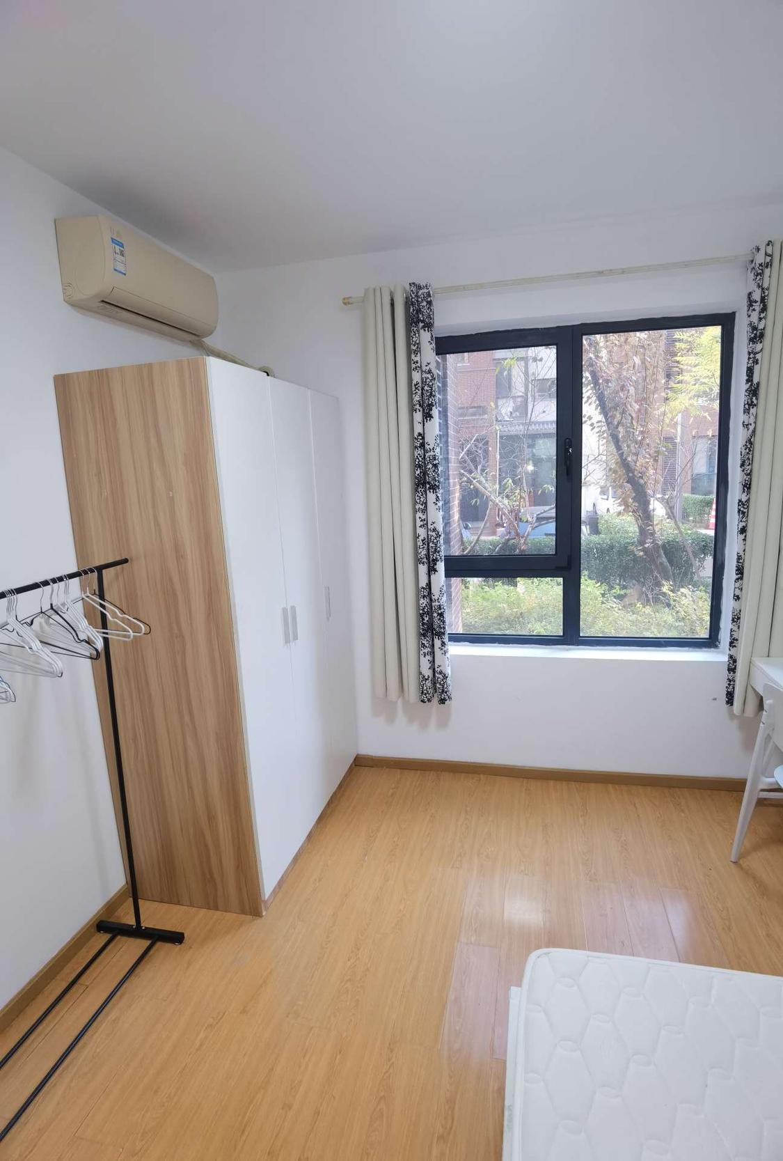 合租·领秀新硅谷