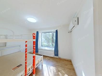 东城朝阳门内整租 豆瓣胡同1室1厅/48平/低楼层