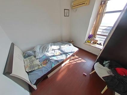 虎门新联整租 丰泰华园山庄4室2厅/128平/高楼层