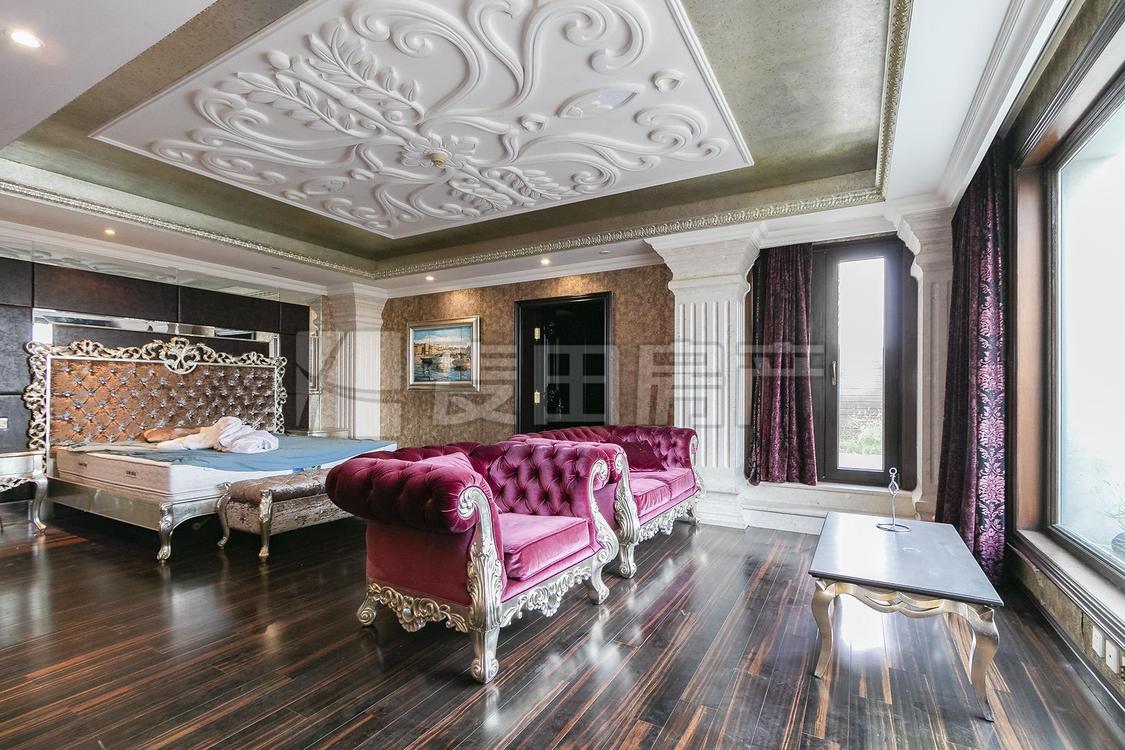 整租·荣尊堡国际俱乐部公寓