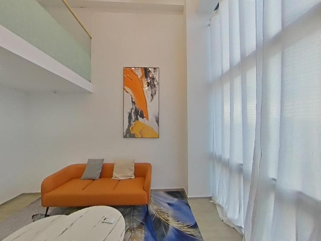 整租·蔚蓝创新天地