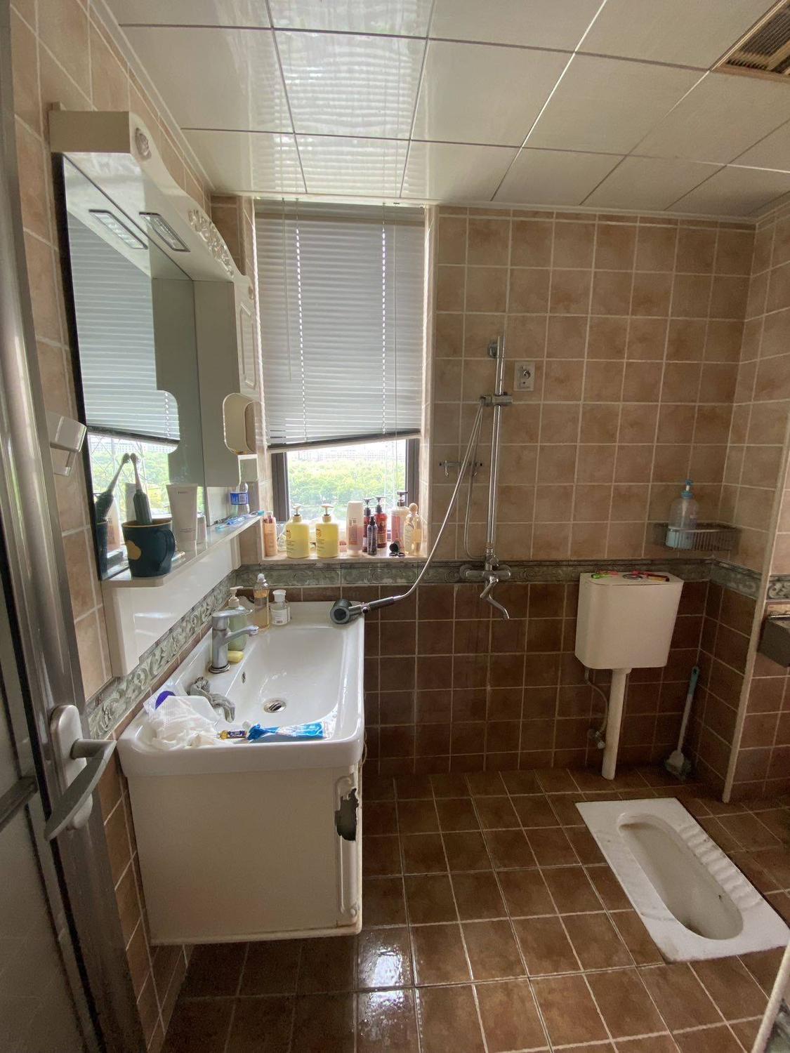 合租·万和郦景