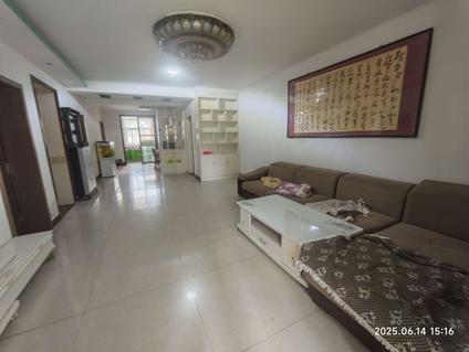 卫滨新建街整租 惠民馨苑3室2厅/127平/低楼层