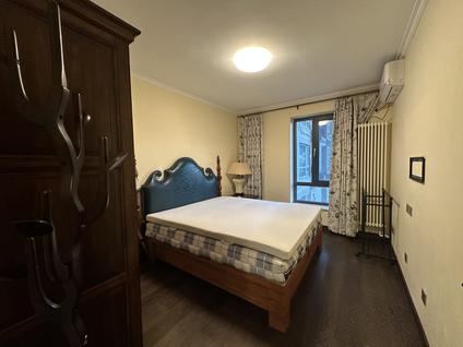 朝阳柳芳整租 芳馨园1室1厅/64平/低楼层