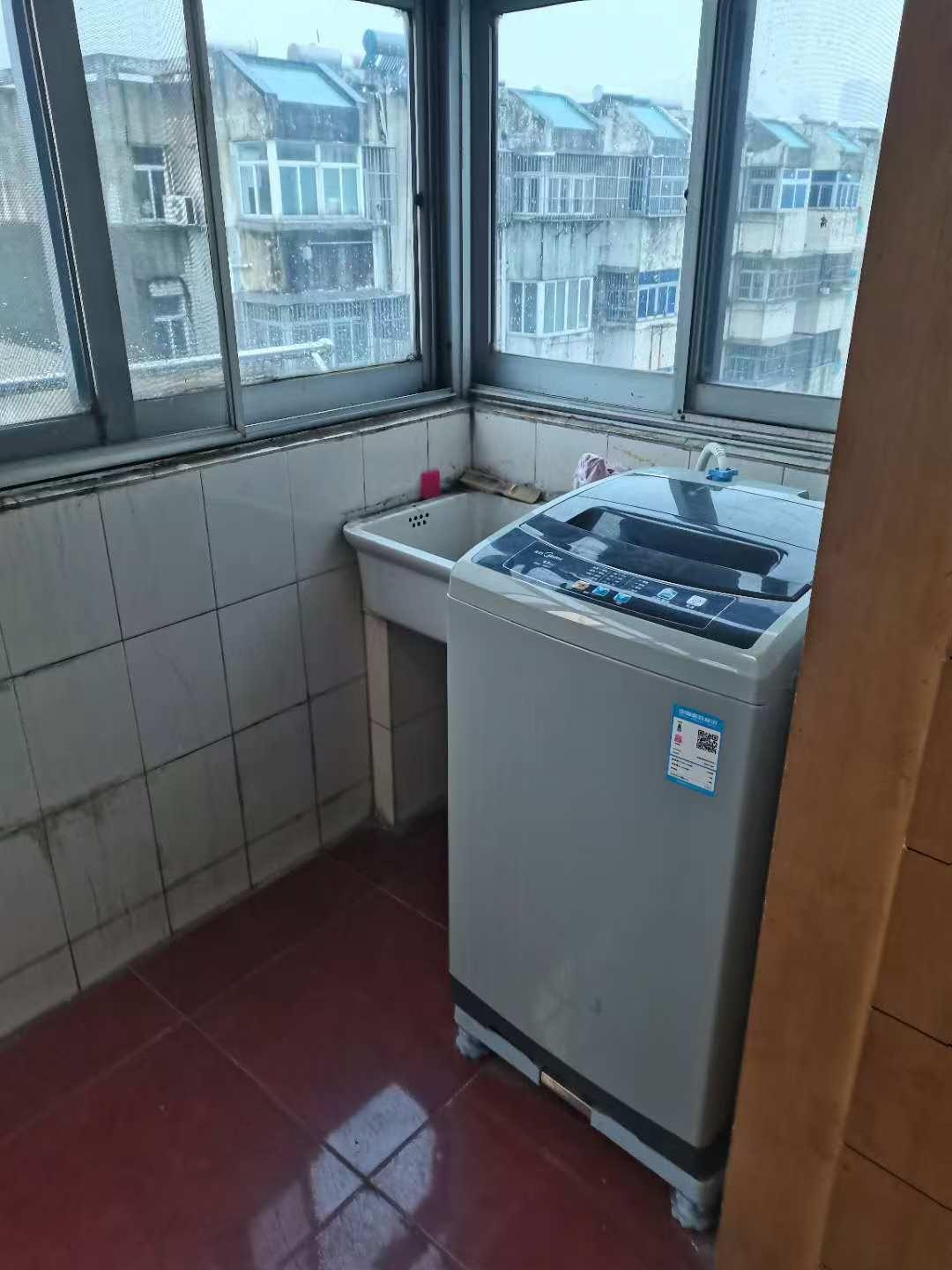 整租·东进小区