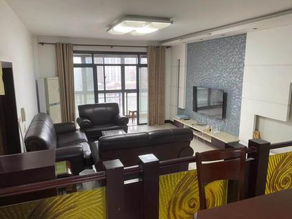 武昌楚河汉街整租 广厦中北领秀3室2厅/131平/高楼层