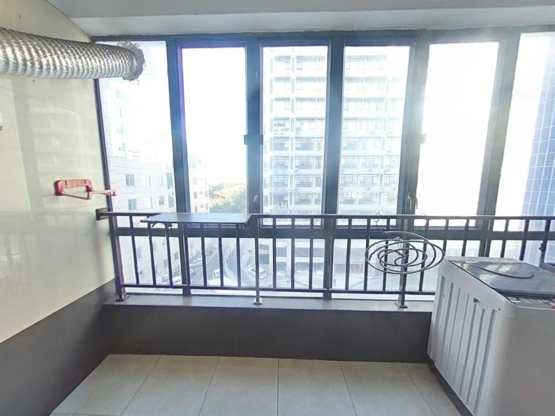 整租·盈彩美居