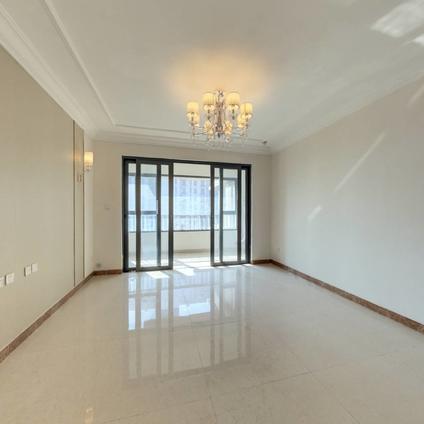 北京恒大翡翠华庭3室2厅130.34平中楼层/共30层