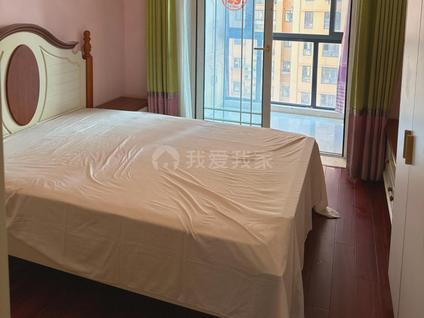 黄浦蓬莱公园整租 东元坊住宅小区2室1厅/80平/中楼层