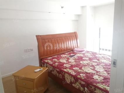 松江松江大学城整租 中展瑞景2室2厅/55平/中楼层