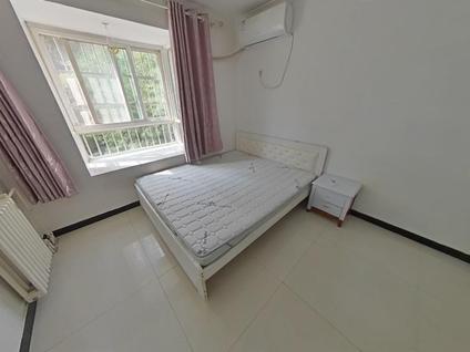 雁塔曲江大道整租 黄渠头小区2室2厅/90平/低楼层