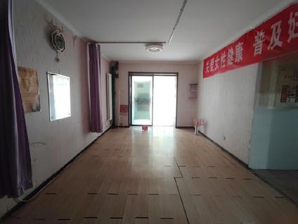 密云密云整租 沿湖小区1室2厅/75平/低楼层