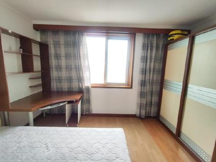 房山阎村整租 燕化星城建德三里2室1厅/81平/中楼层