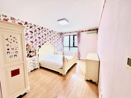 朝阳北苑整租 天翠园3室1厅/138平/低楼层