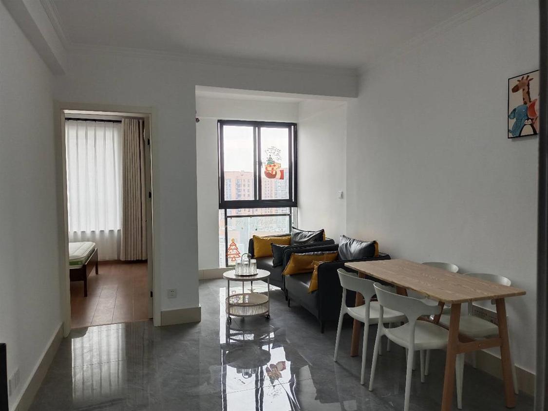 整租·冠城大通蓝郡(一期)