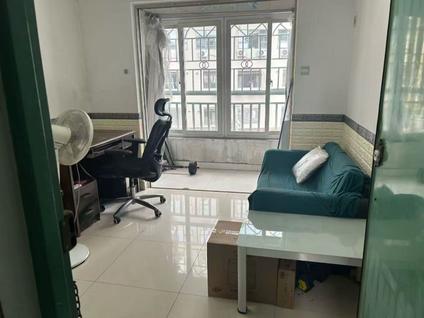 南山南头整租 东方美地苑1室1厅/35平/高楼层