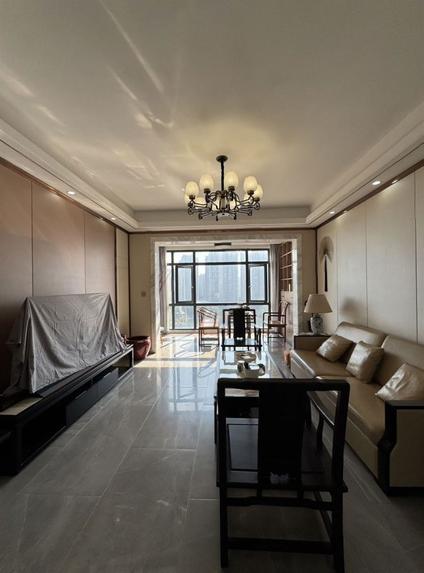 惠城河南岸整租 方直广场4室2厅/161平/中楼层