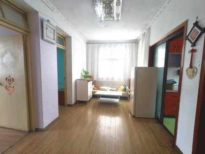 栖霞燕子矶整租 化工新村2室1厅/63平/高楼层