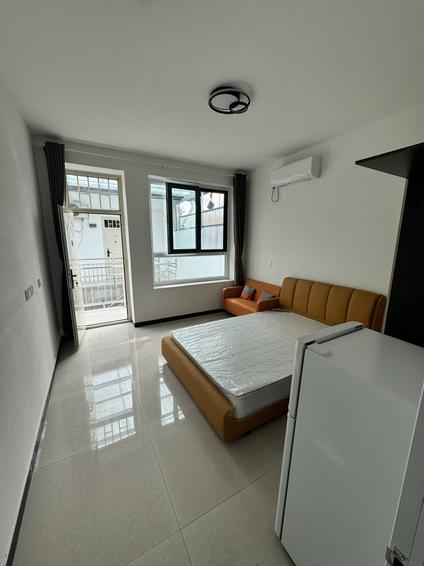 顺义顺义城合租 彩俸小区(北区)1室1厅/35平/中楼层