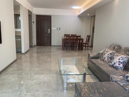 源城源城整租 雅居乐御宾府3室2厅/109平/中楼层