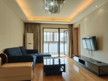 集美杏滨路整租 万科金域华府(一期)2室2厅/82平/高楼层