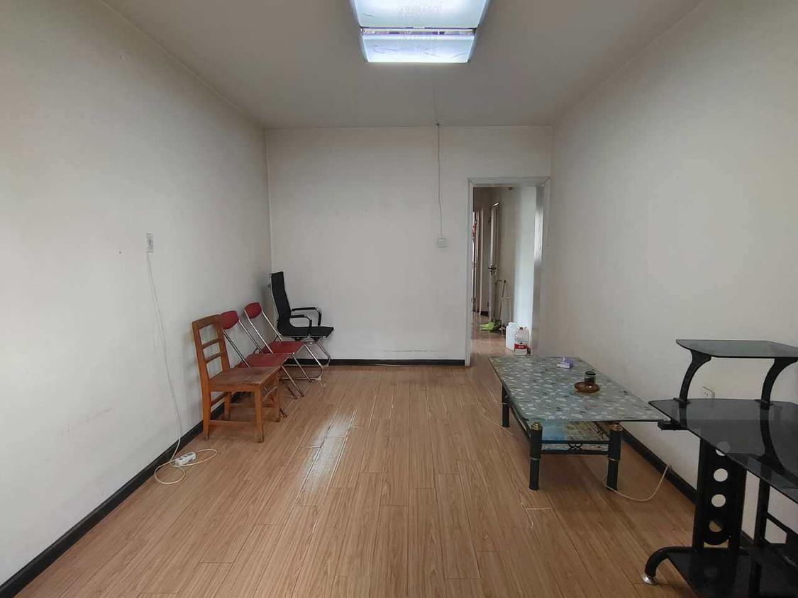 整租·七里河教育局家属院