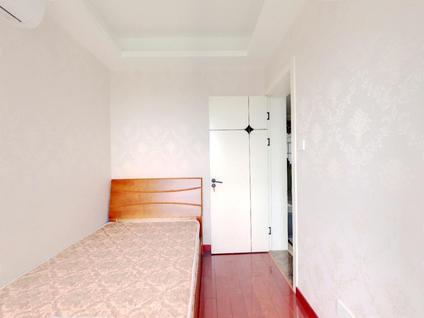 安吉安吉整租 绿城诚园3室2厅/101平/中楼层