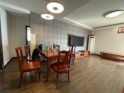 宝山大华整租 水韵华庭(一期)3室2厅/124平/中楼层