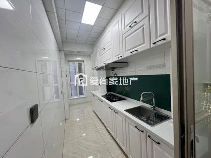 香坊进乡街整租 招商诺丁山(二期)1室1厅/57平/低楼层