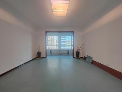 城西力盟整租 景林佳苑3室2厅/149平/中楼层