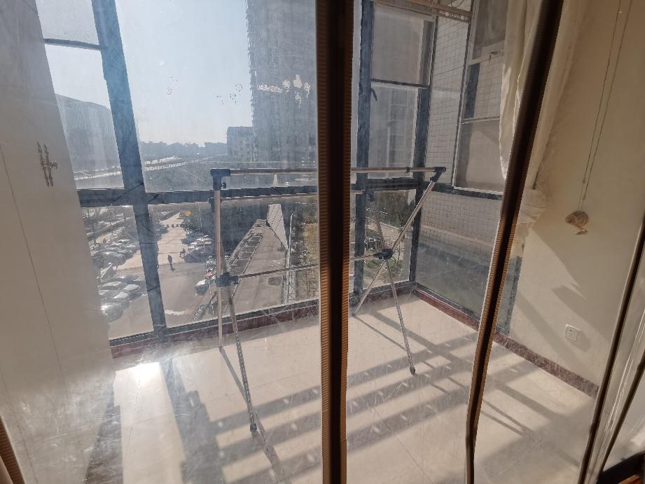 整租·万和源居