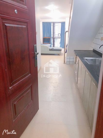 邕宁邕宁整租 龙光玖珑臺1室2厅/40平/中楼层