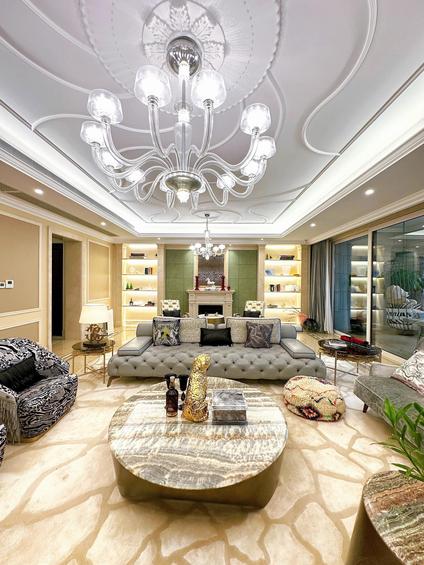 徐汇龙华整租 云锦东方(二期)4室2厅/320平/中楼层