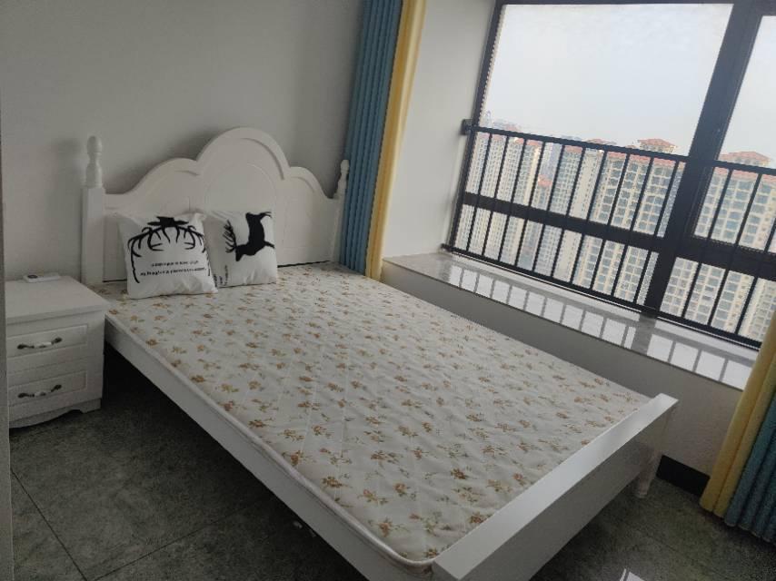 整租·越亚天赐良园