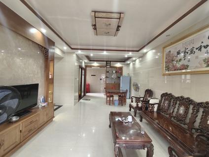 广宁广宁整租 明珠新城3室2厅/105平/高楼层