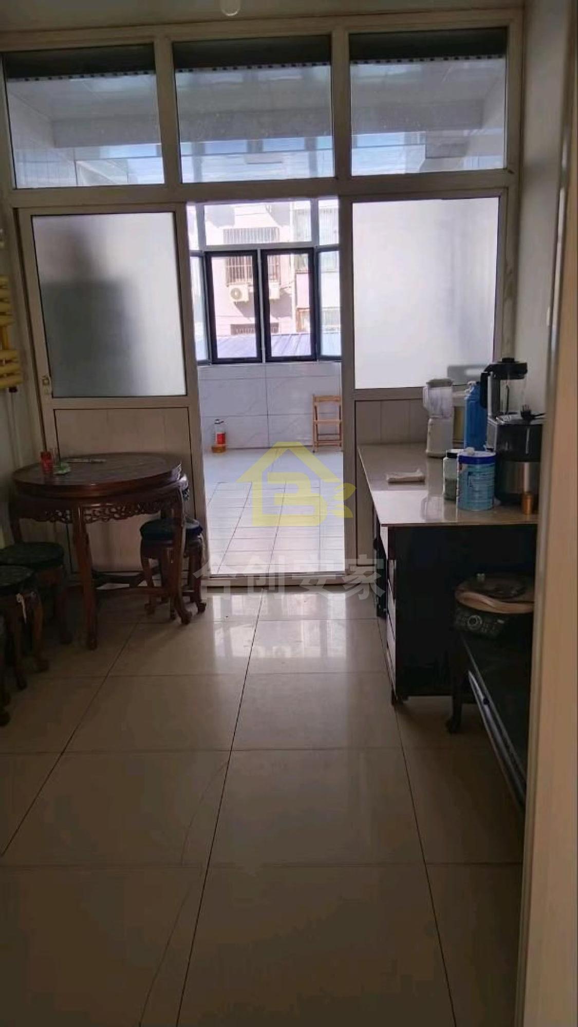 整租·市中级法院小区
