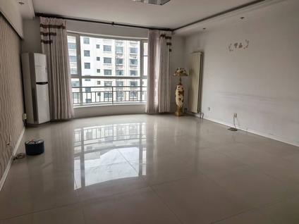 张店华侨城整租 泰和苑3室2厅/159平/中楼层