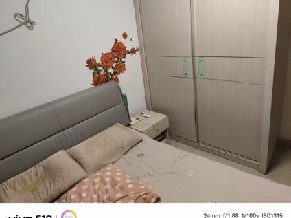 南山南头整租 东方美地苑1室1厅/35平/高楼层