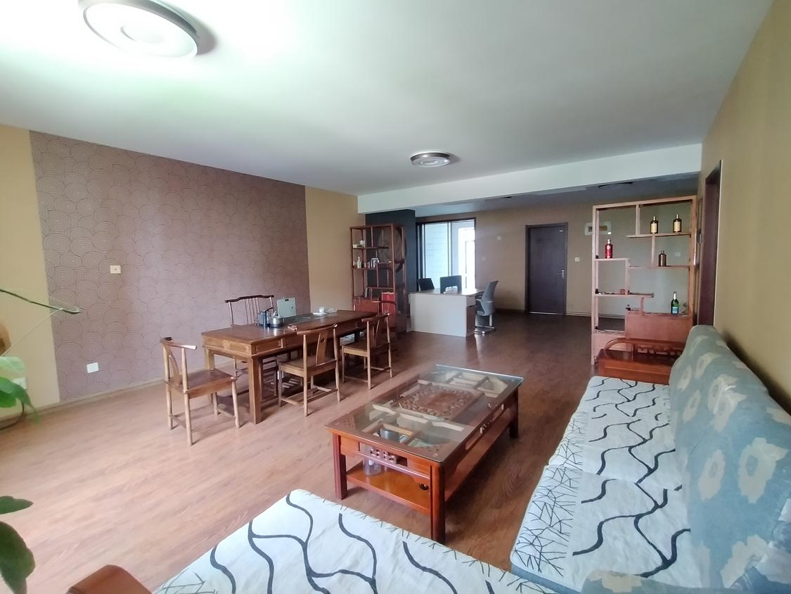 整租·中润华侨城