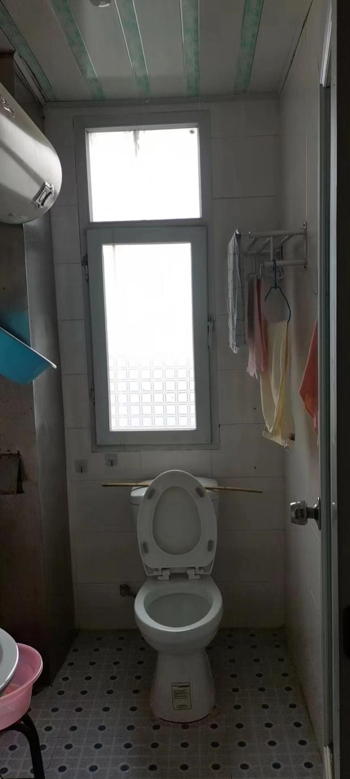 整租·潜水河畔