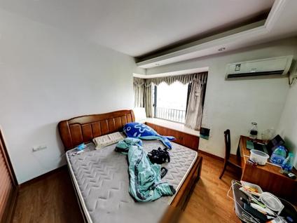 顺德乐从整租 依云水岸(三期)2室2厅/83平/中楼层