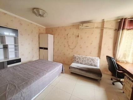 雁塔曲江大道整租 中海观园B区2室1厅/94平/中楼层